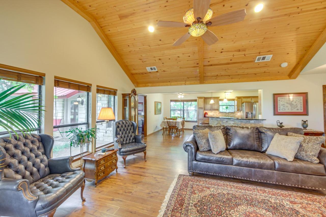 Dog-Friendly Wills Point Home With Grill On 10 Acres Canton Exterior photo