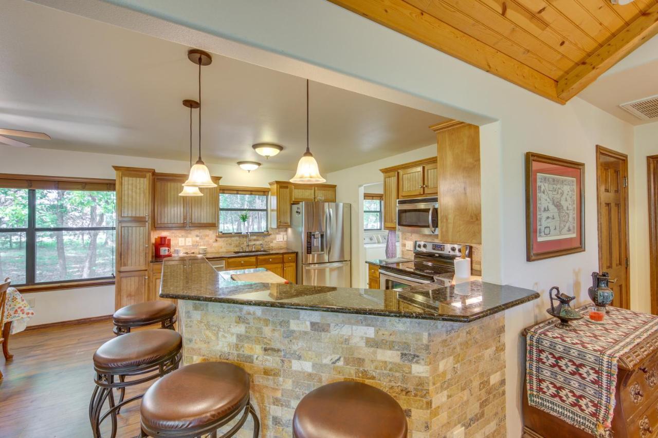 Dog-Friendly Wills Point Home With Grill On 10 Acres Canton Exterior photo