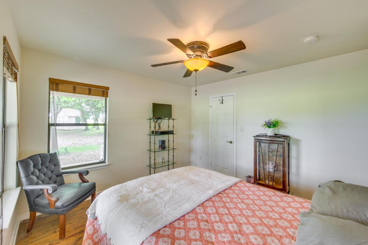 Dog-Friendly Wills Point Home With Grill On 10 Acres Canton Exterior photo